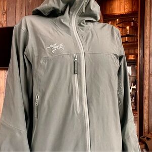 Arc'teryx Gamma Lightweight Shell